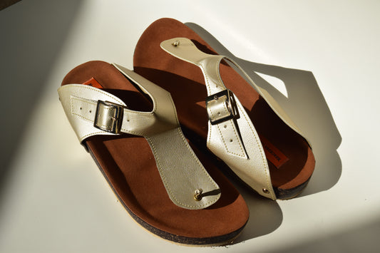 Ora a champagne Sandals